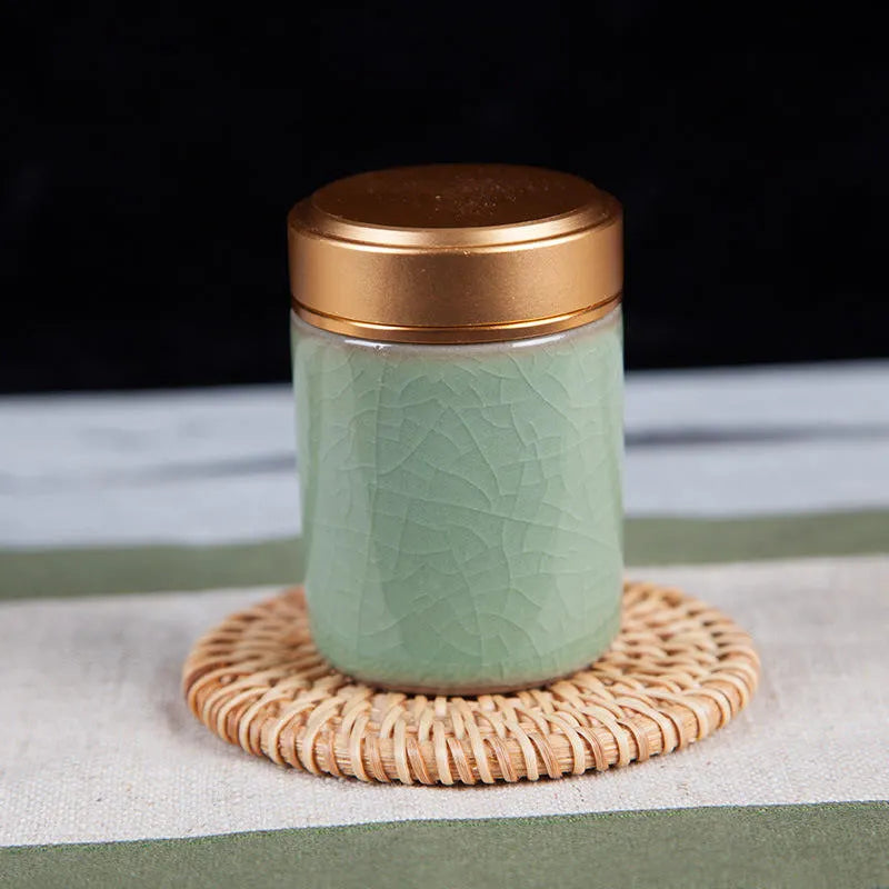 Airtight Ceramic Tobacco Storage Jar with Odor-Blocking Seal